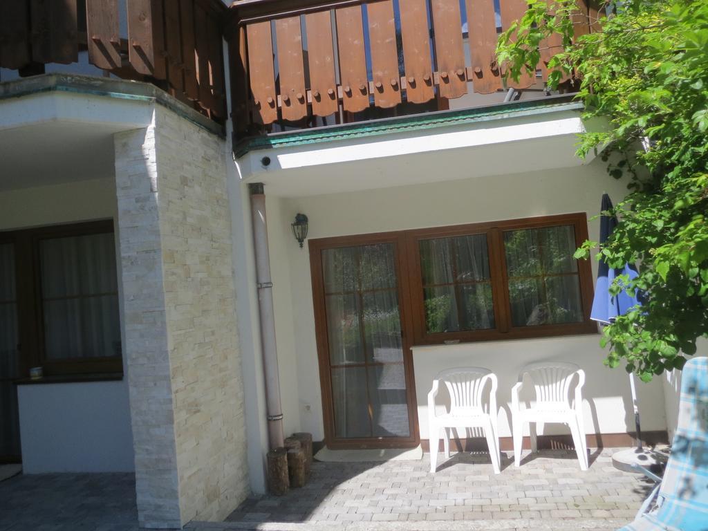Landhaus Charlotte Am Geigenbuehel -Apartments ゼーフェルト・イン・チロル エクステリア 写真